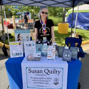 Susan Quilty at a Comic Logic Lot Con event